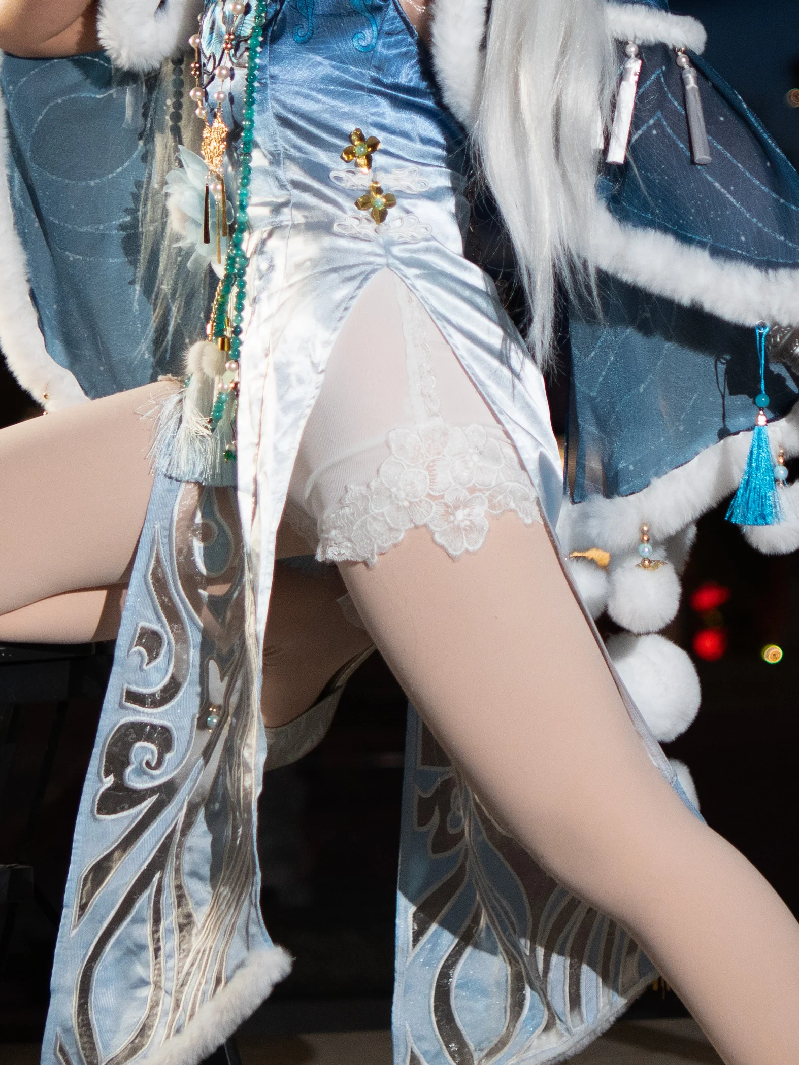 消除打底裤穿帮 修图前